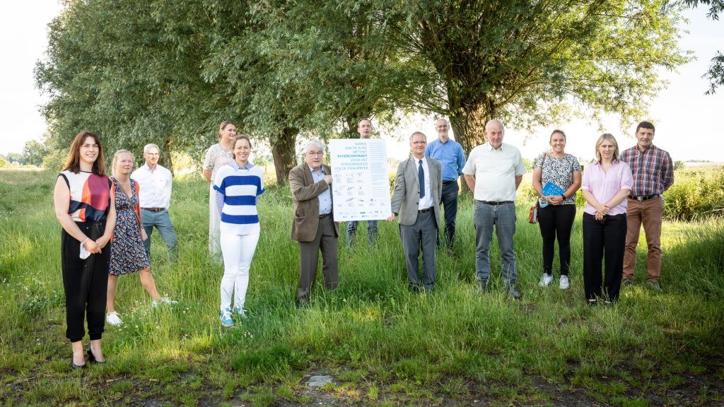 River Contract for the Zwalmbeek Catchment Area