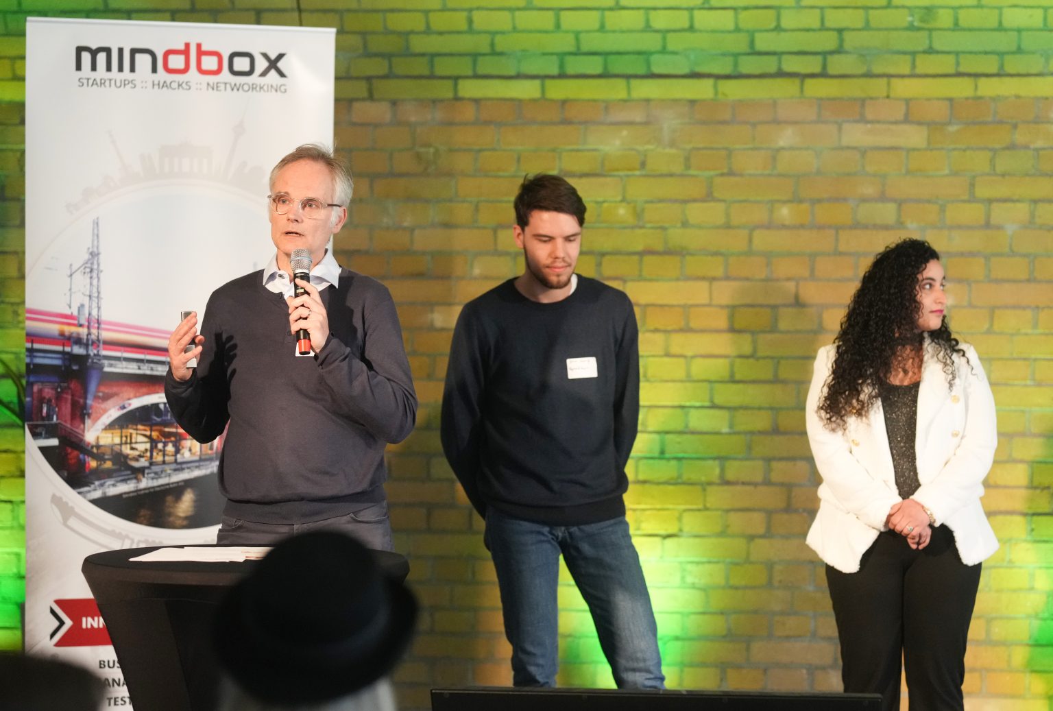 DB mindbox challenge in Berlin. Presenting our 3D participation tool.
